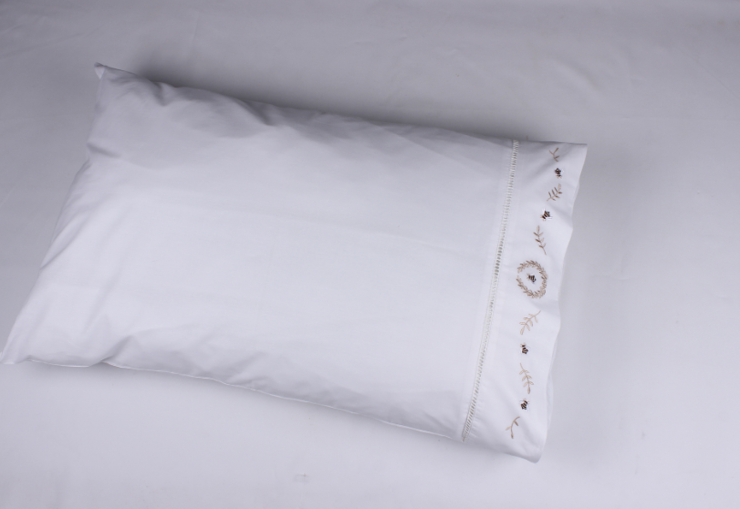 Embroidered Bee 100% Cotton Pillowcase Pairs