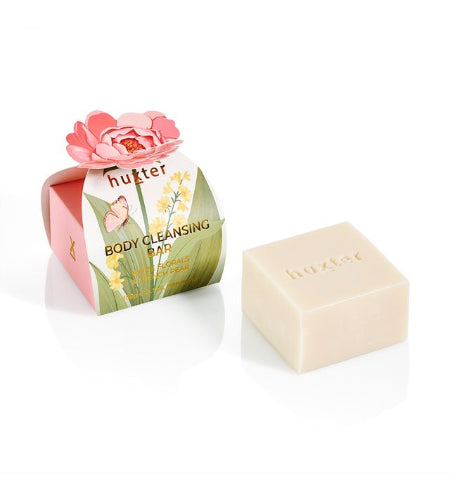 Huxter Body Cleansing Bar Gift Box - Pink Flower - White Florals & French Pear